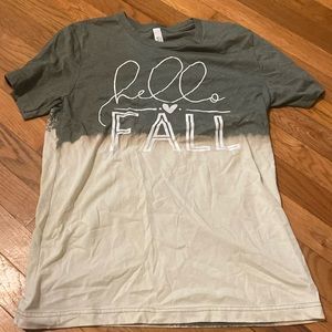 Local boutique, Bleached fall tee
